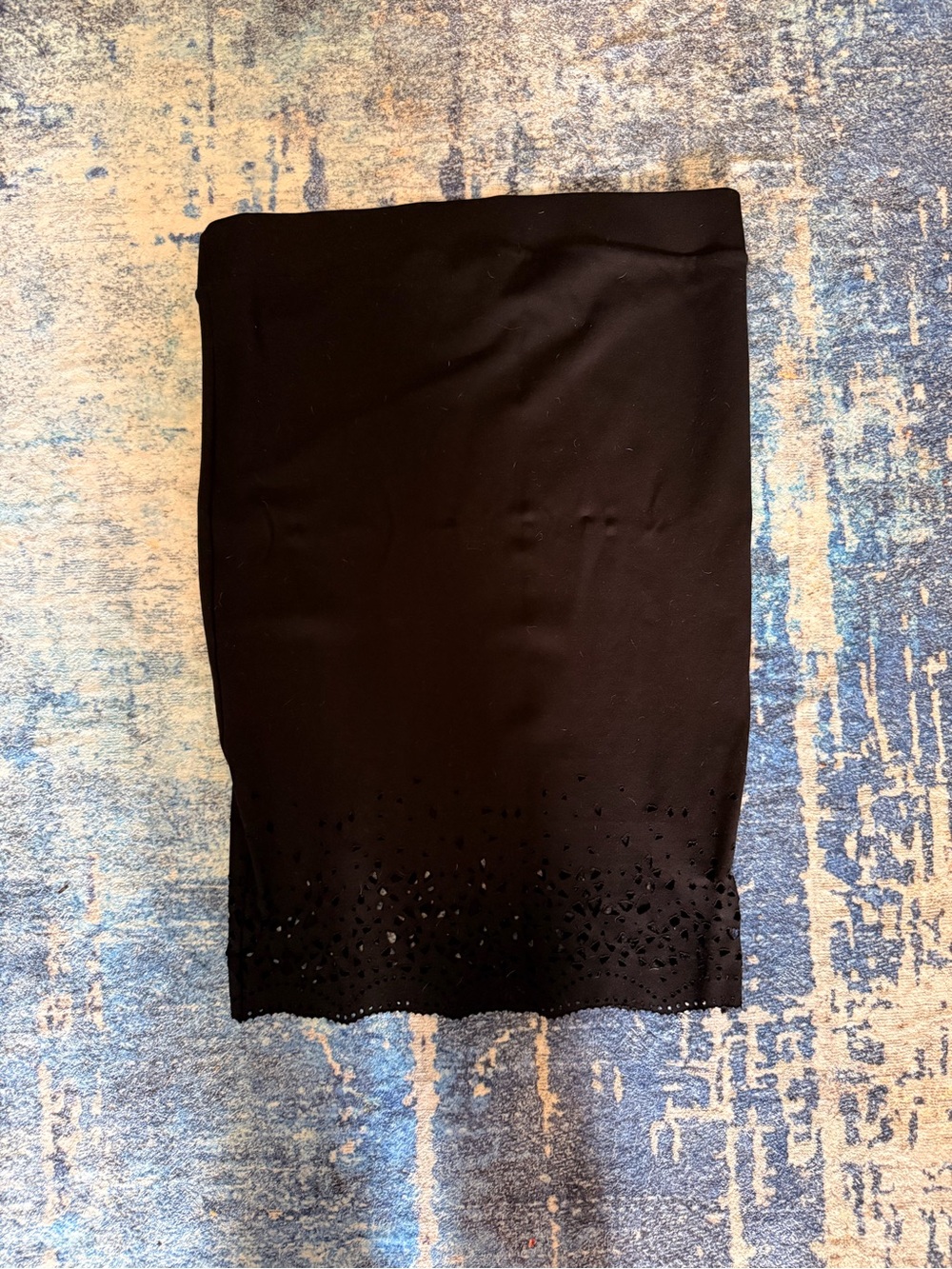 GUC torrid Black Laser-Cut Pencil Skirt - Picture 10 of 11
